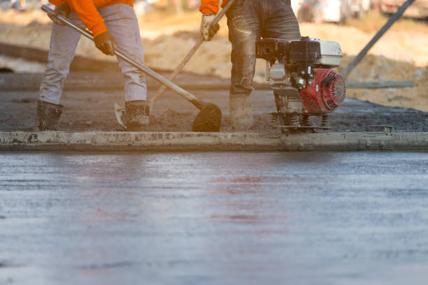 Best Concrete Sidewalk Installation in Oswego, IL